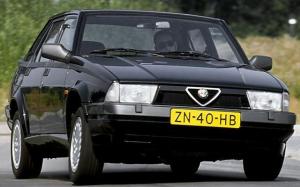 Alfa Romeo 75 V6 3.0 Quadrifoglio Verde (162B) '1988 - 90